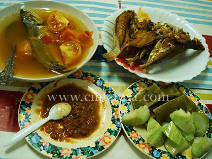 Pindang Ikan Ulam And Sambal Belacan Cintarasa